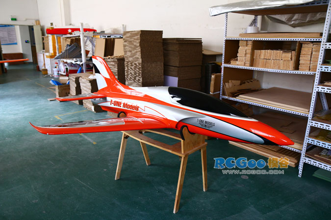 【走进工厂】之喷气式模型飞机生产流程